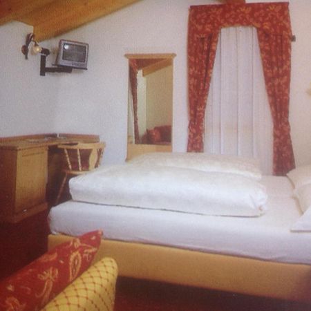 Hotel Pordoi - Fam Furgler Arabba Exterior photo